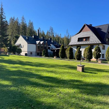 Gosciniec Ozna Hotel Kiczora Exterior photo